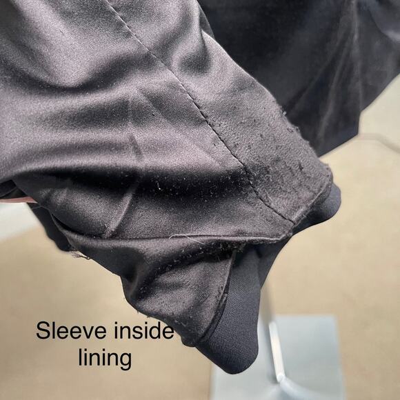 Banana Republic Women’s Black Wool Blend One-Button Blazer – Size 4 - Picture 9 of 14